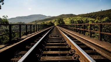 How To Choose A Good Reusable Steel Rail Supplier