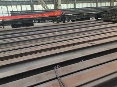 QU100/Kp100 Railway Crane Rail Track 
