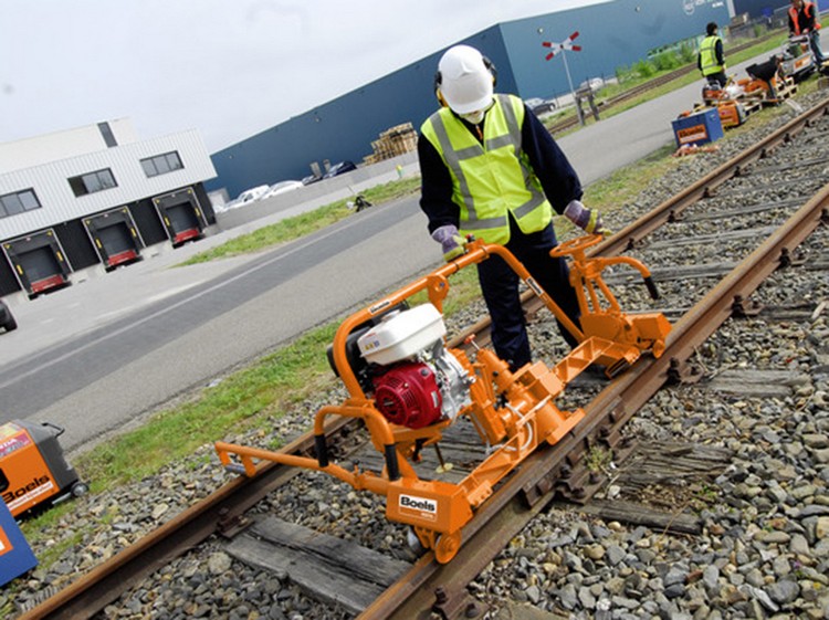 NM - Ⅲ Multifunctional Rail Grinder Machine