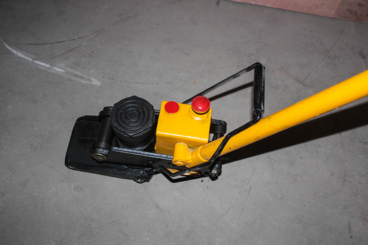 YQ-200  Railroad Track Portable Hydraulic Jack With Slewing Device