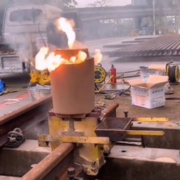 Orbital Seamless Welding Railroad Thermite Welding