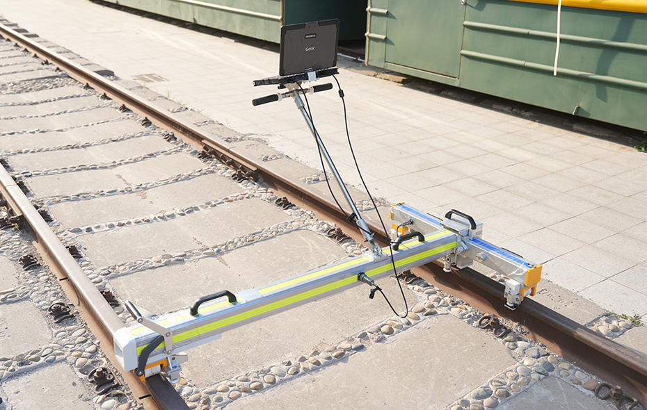 Rail Track Inspection Instrument Railway Track Measuring Instrument