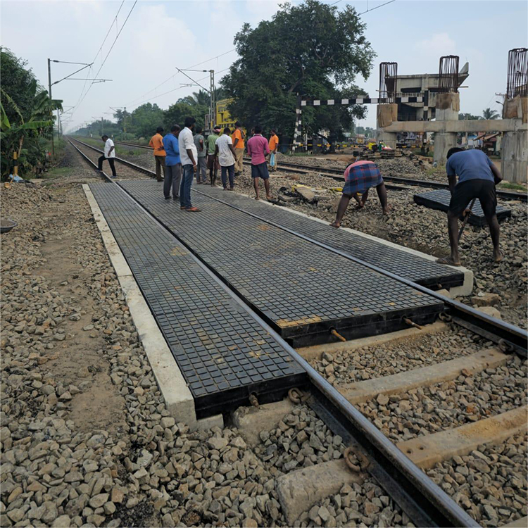 Railway Rubber Crossing Board With Wire